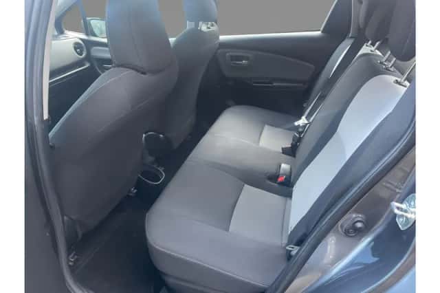 Toyota Yaris (2019) thumbnail 6