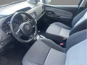 Toyota Yaris (2019) thumbnail 10