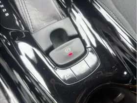 Toyota C-HR (2018) thumbnail 12