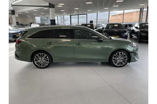 Kia Ceed Sportswagon (2024) thumbnail 27