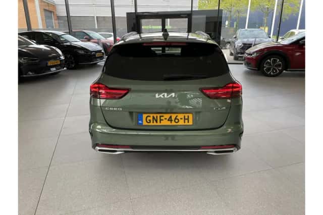Kia Ceed Sportswagon (2024) thumbnail 8