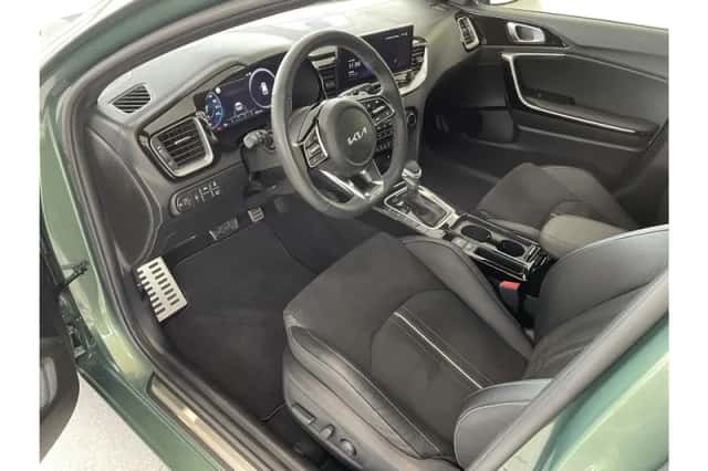 Kia Ceed Sportswagon (2024) thumbnail 9