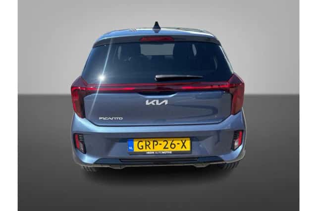Kia Picanto (2024) thumbnail 3