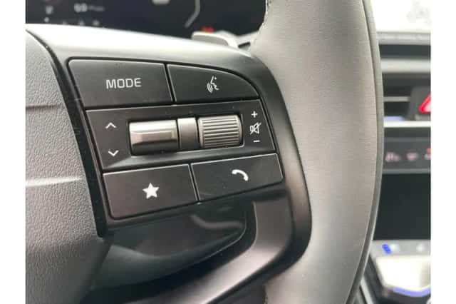 Kia EV6 (2024) thumbnail 18