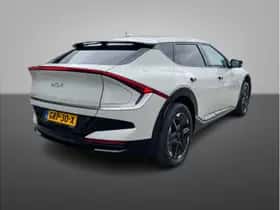 Kia EV6 (2024) thumbnail 4