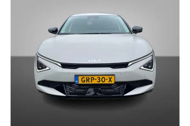 Kia EV6 (2024) thumbnail 5
