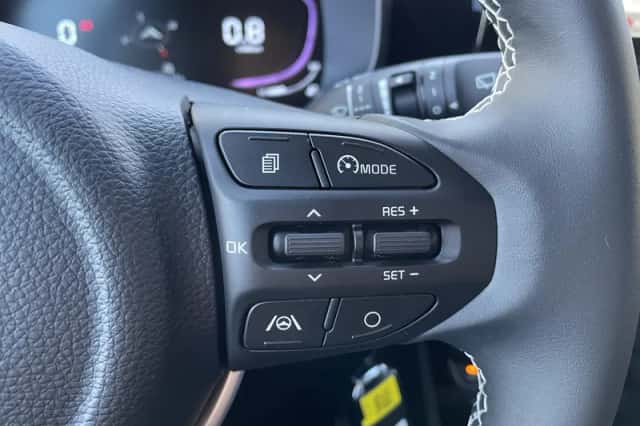 Kia Picanto (2025) thumbnail 17