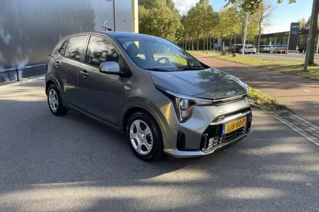 Kia Picanto (2025) thumbnail 6