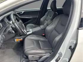 Volvo V60 (2018) thumbnail 8