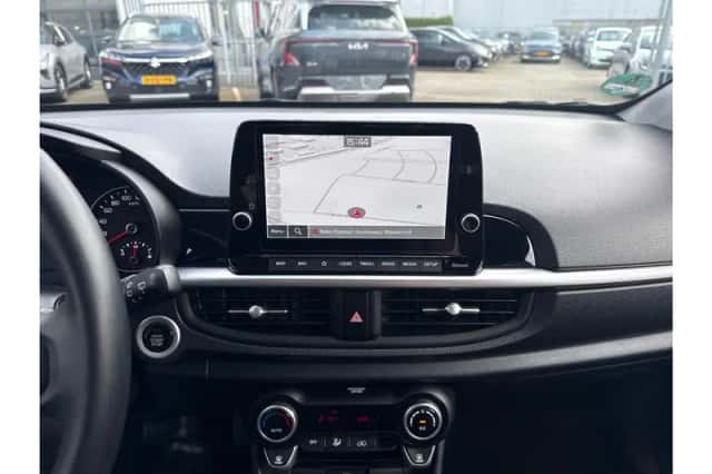 Kia Picanto (2021) thumbnail 13