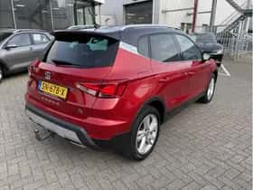SEAT Arona (2018) thumbnail 2