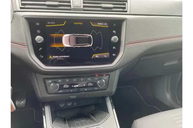 SEAT Arona (2018) thumbnail 13