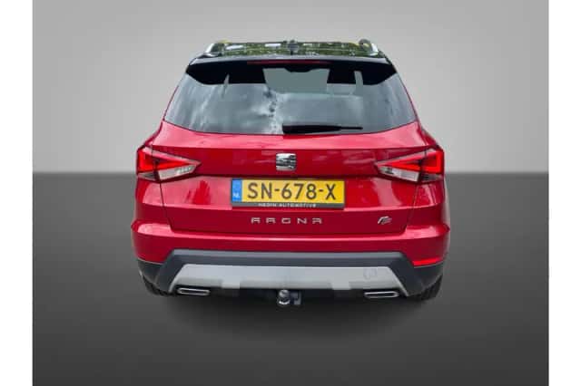 SEAT Arona (2018) thumbnail 3