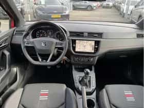 SEAT Arona (2018) thumbnail 3