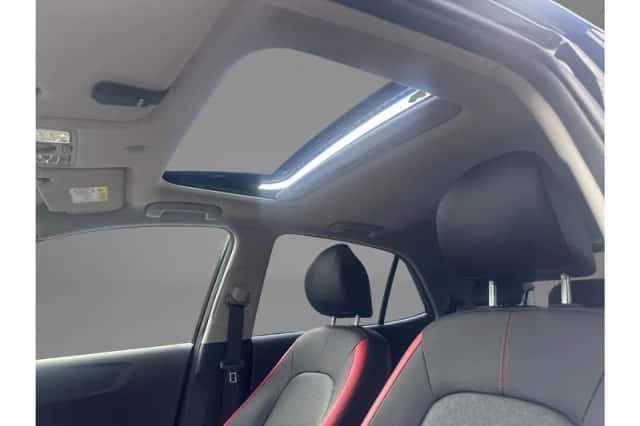 Kia Picanto (2023) thumbnail 11