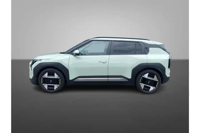 Kia EV3 (2025) thumbnail 2