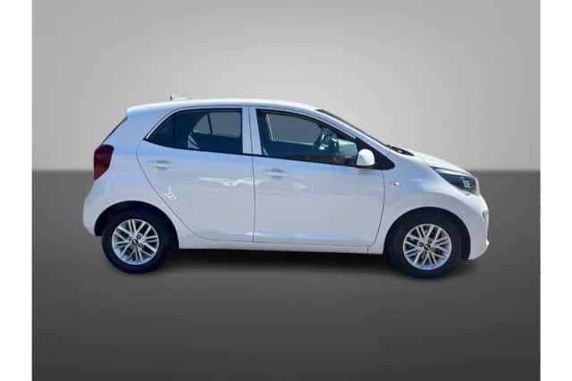 Kia Picanto (2021) thumbnail 2