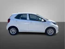 Kia Picanto (2021) thumbnail 2