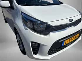Kia Picanto (2021) thumbnail 11