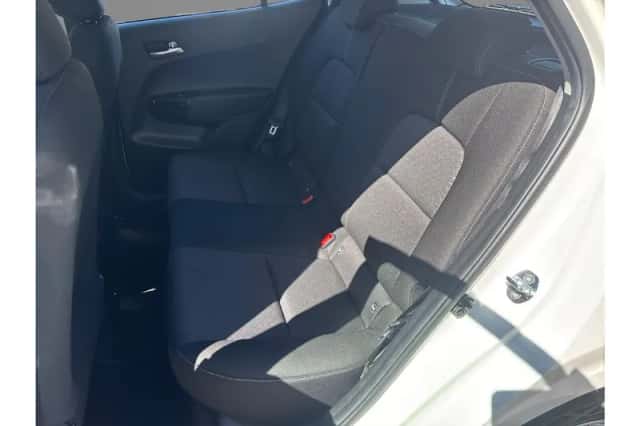 Kia Picanto (2021) thumbnail 6