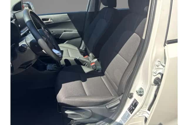 Kia Picanto (2021) thumbnail 8