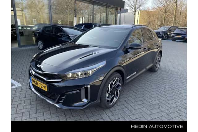 Kia XCeed (2025) thumbnail 1