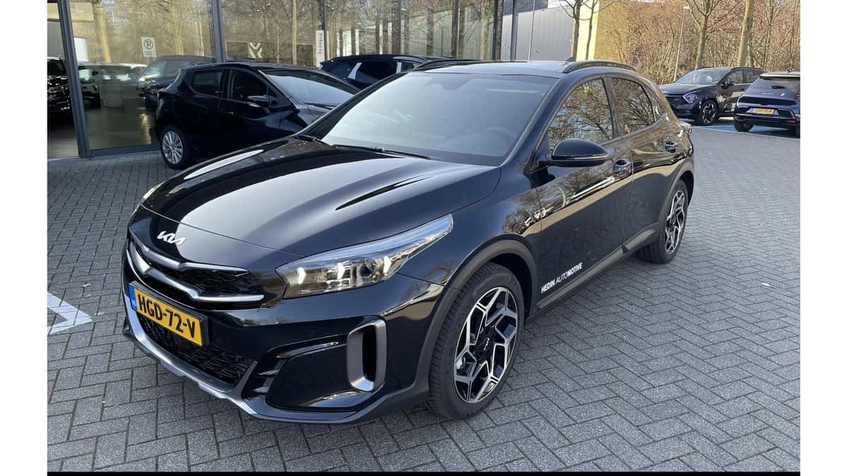 Kia XCeed (2025) — foto 1