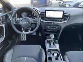 Kia XCeed (2025) thumbnail 3