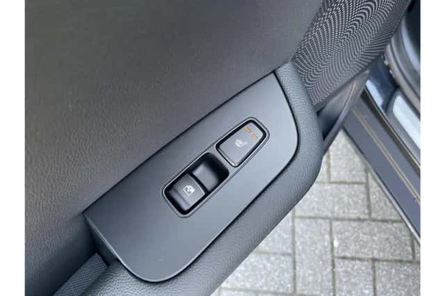 Kia XCeed (2025) thumbnail 27