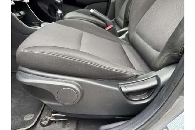 Kia Picanto (2020) thumbnail 16