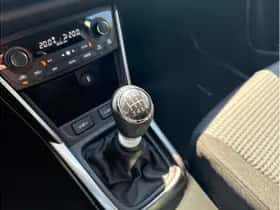 Suzuki S-Cross (2024) thumbnail 15