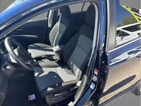Suzuki S-Cross (2024) thumbnail 8