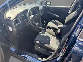 Suzuki S-Cross (2024) thumbnail 10