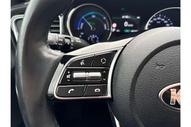 Kia Ceed Sportswagon (2020) thumbnail 17