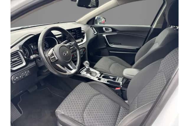 Kia Ceed Sportswagon (2020) thumbnail 10