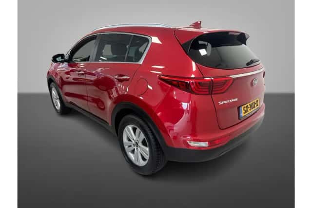 Kia Sportage (2018) thumbnail 2