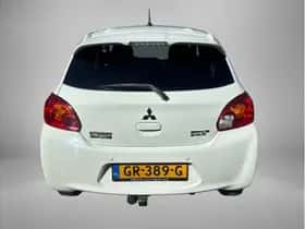 Mitsubishi Space Star (2015) thumbnail 3