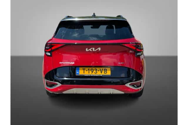 Kia Sportage (2023) thumbnail 3