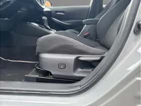 Toyota Corolla (2020) thumbnail 18