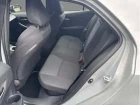 Toyota Corolla (2020) thumbnail 8
