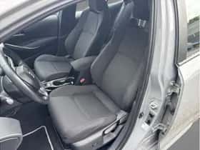 Toyota Corolla (2020) thumbnail 10