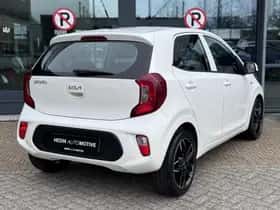 Kia Picanto (2024) thumbnail 2