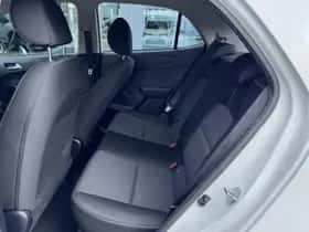 Kia Picanto (2024) thumbnail 15