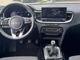Kia Ceed Sportswagon (2024) thumbnail 3