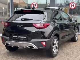 Kia Stonic (2025) thumbnail 2