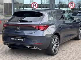 SEAT Leon (2025) thumbnail 2