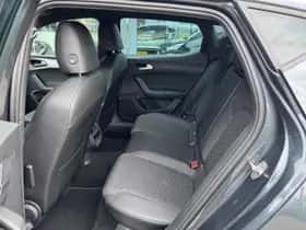 SEAT Leon (2025) thumbnail 18