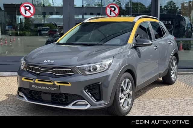 Kia Stonic (2022) thumbnail 1