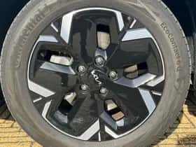 Kia Niro EV (2025) thumbnail 5