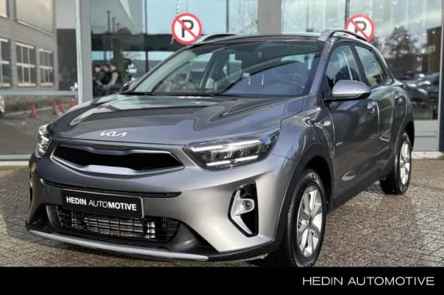 Kia Stonic (2025) thumbnail 1